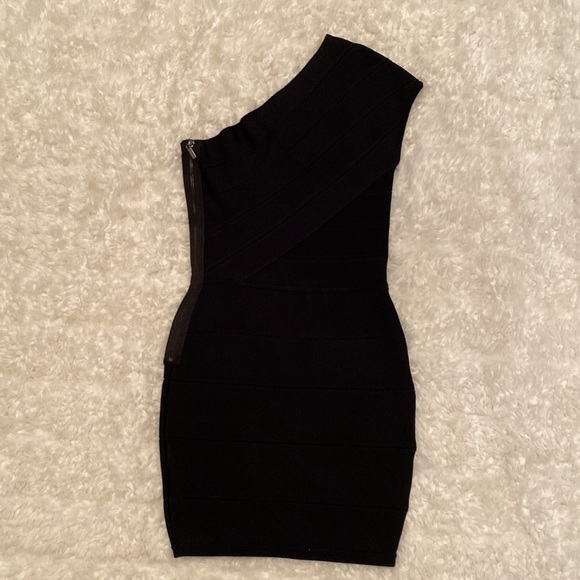 Guess by Marciano Bandage Dress - Picture 2 of 3